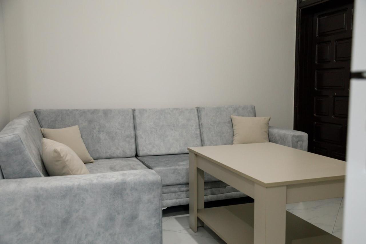 Logli Apartments Gjirokastër Buitenkant foto